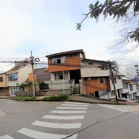 Casa Jaguar Manizales Sector Cable Hotel Bagian luar foto